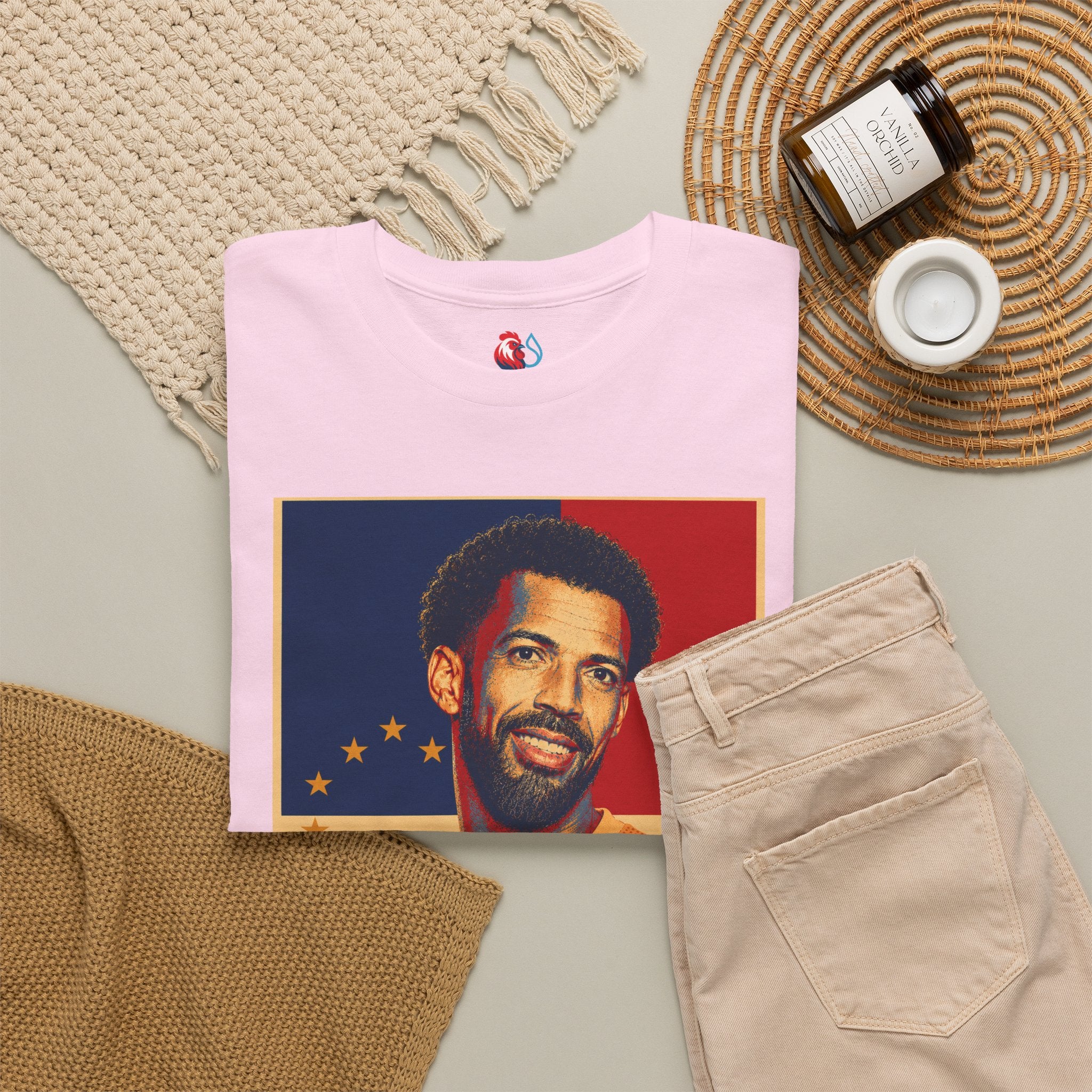 Vozinha Soccer Tee — Retro Player Poster Design