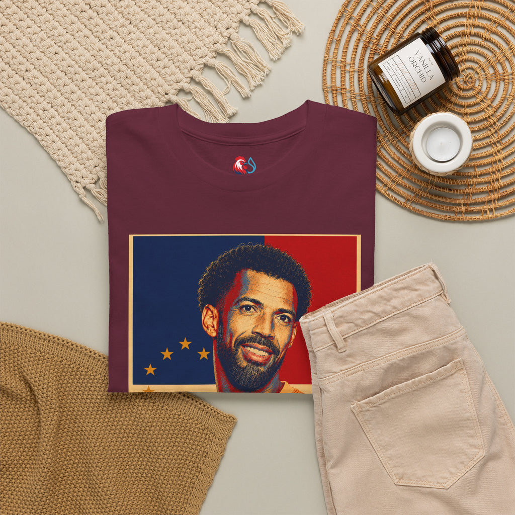 Vozinha Soccer Tee — Retro Player Poster Design