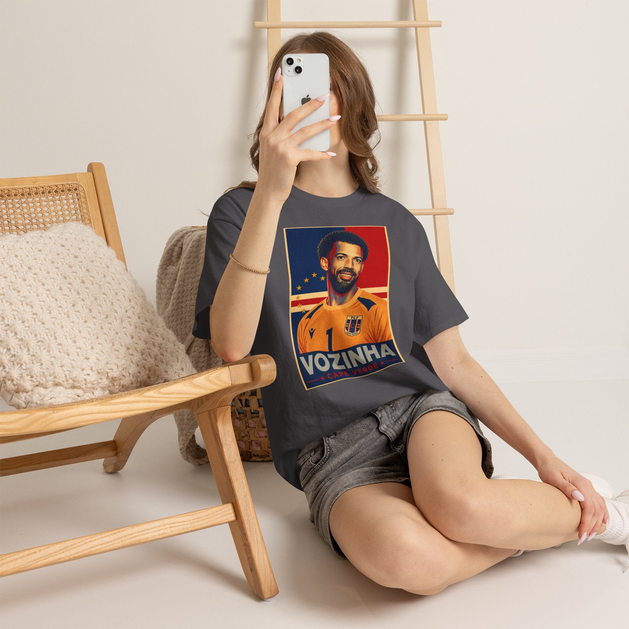 Vozinha Soccer Tee — Retro Player Poster Design